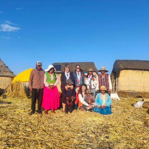 Uros Titinos, Winay Balsero, visit and family picture